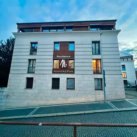 The Crown Apartment *